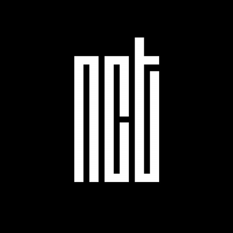 Đây chính là Logo NCT chính thức với nền đen đơn giản và tên nhóm màu trắng