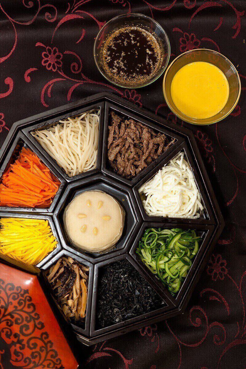 Món nem cuốn cửu vị từng là món ăn hoàng gia, chỉ dành cho giới quý tộc ngày xưa ở Hàn