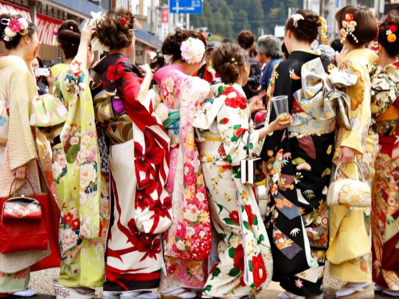Lễ hội Kimono Tokamachi - Sự kiện đáng tự hào của người Nhật