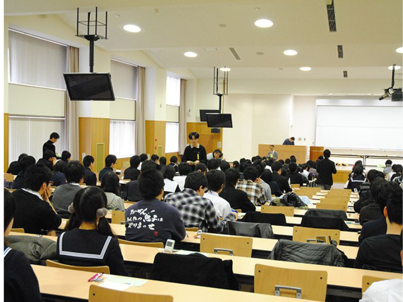 Học bổng tại học viện Nhật ngữ Active