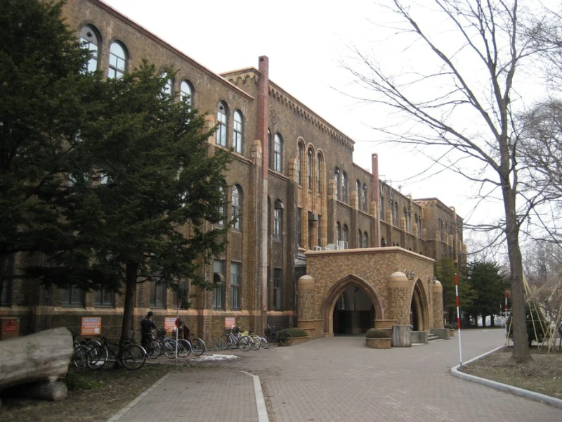 học phí trường đại học hokkaido