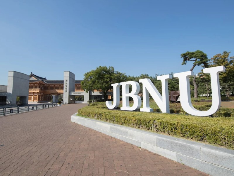 Giới thiệu chung trường Đại học Quốc gia Jeonbuk Hàn Quốc